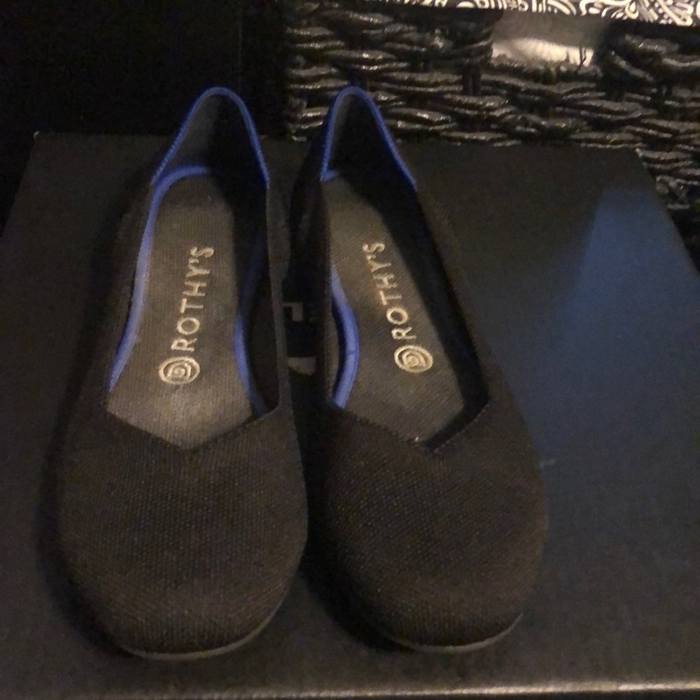 Rothys Flats